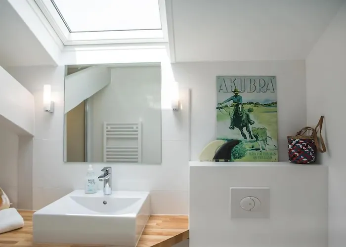 Villa Modern 150m From The Atlantic Surf