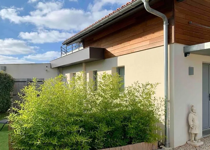 Modern 150m From The Atlantic Surf Villa *