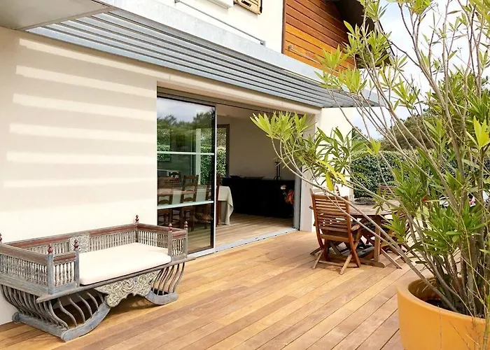 Modern 150m From The Atlantic Surf Villa *